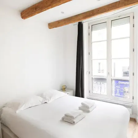 Nid Douillet Pour 4 Voyageurs Dans Le Marais