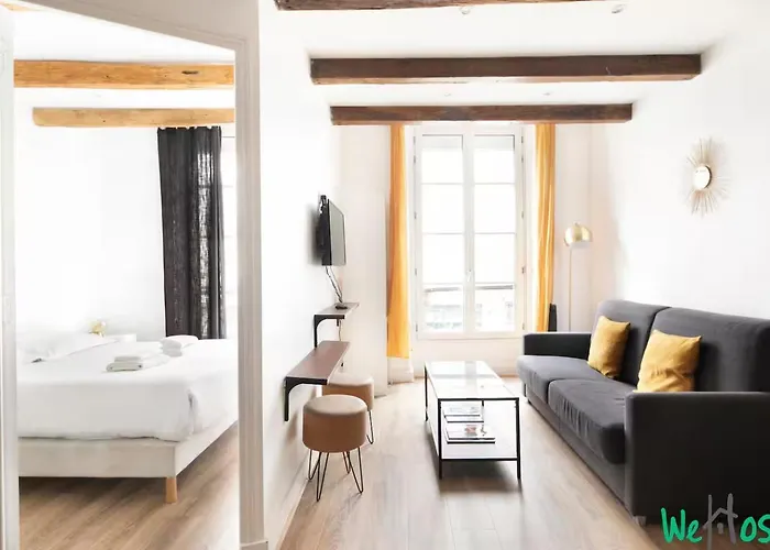 Nid Douillet Pour 4 Voyageurs Dans Le Marais